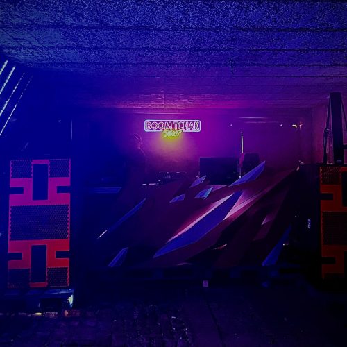 "Rave cave" Boom Tchak Tour"